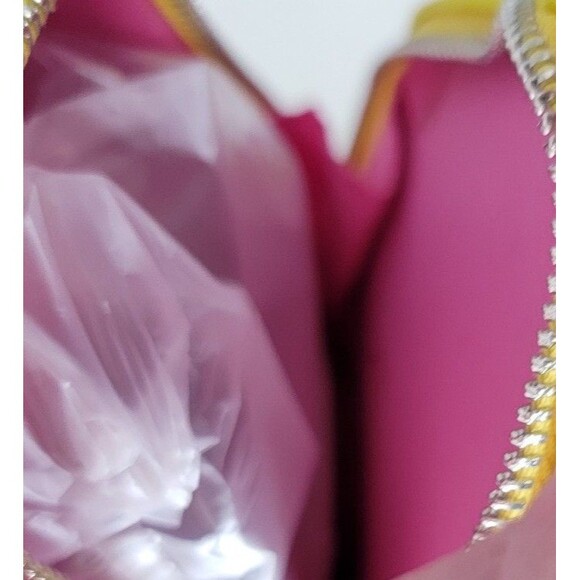 Sugar Thrillz Lemon Pucker Up Crossbody Bag Dolls Kill NEW - Picture 4 of 4